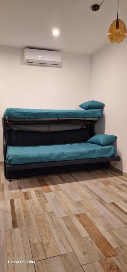 Blumon Guest House เนเปิลส์ ภายนอก รูปภาพ